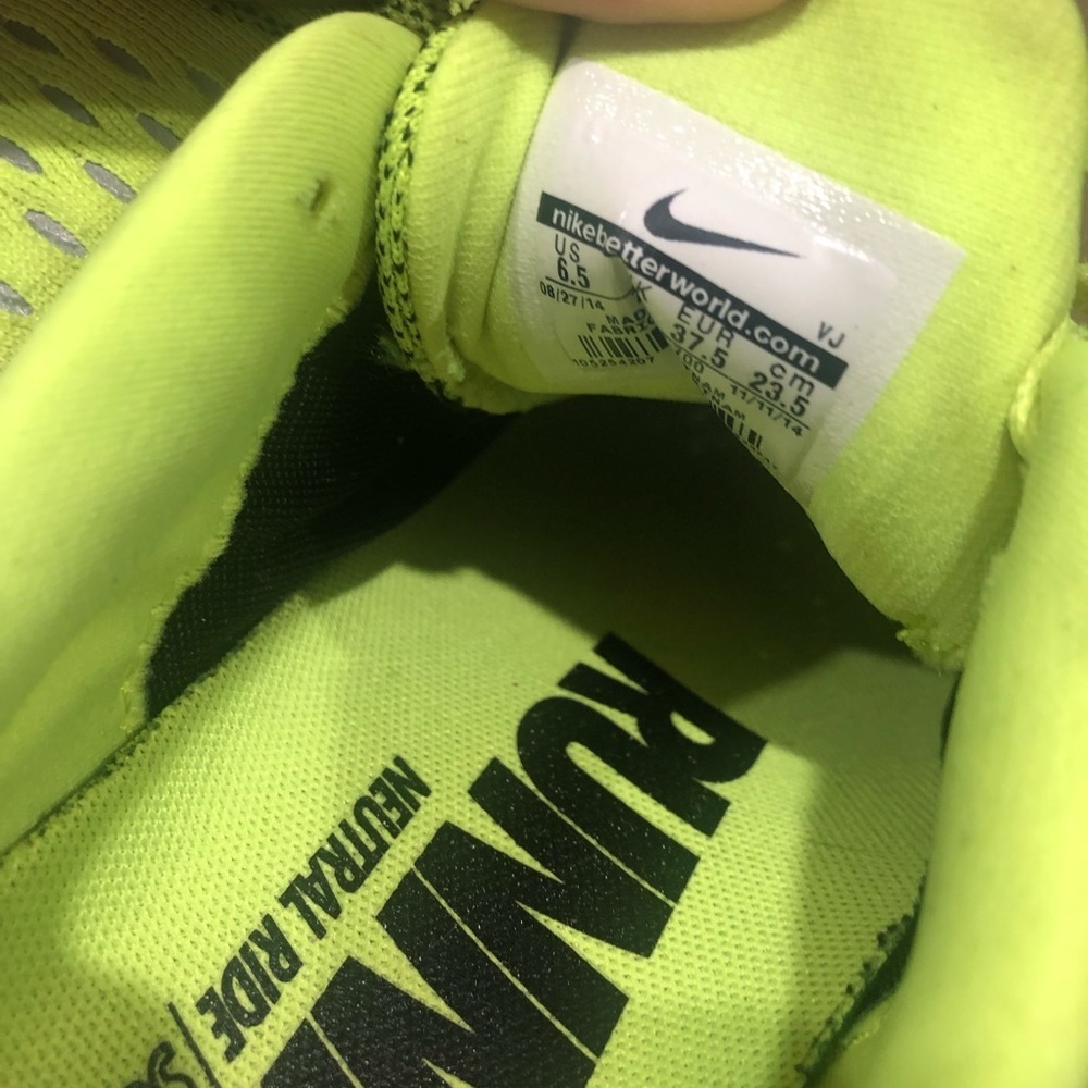 BOGO Nike Running Shoes Neutral Ride - Picture 4 of 5